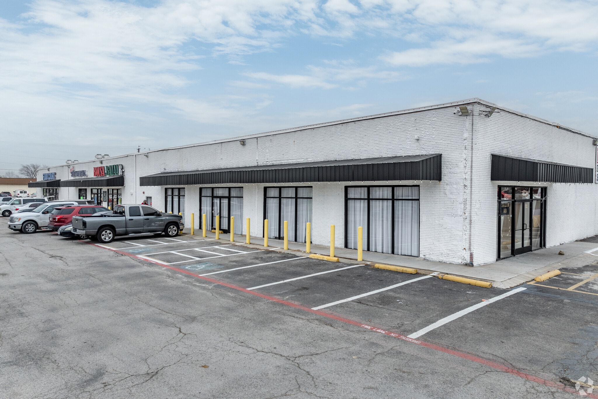 2918 S Jupiter Rd, Garland, TX for Rent