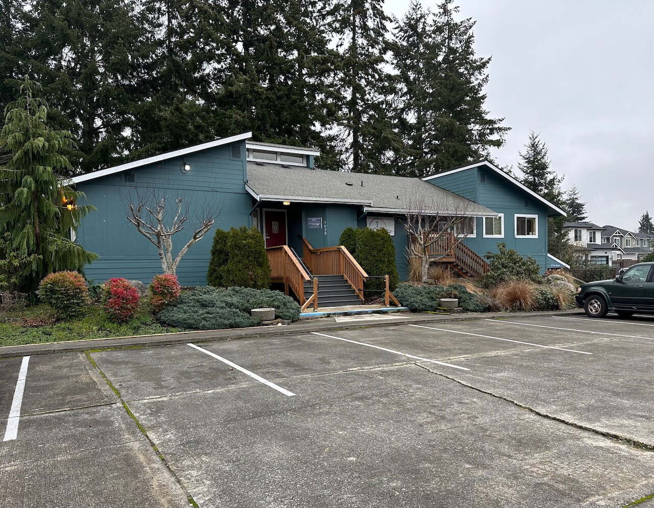 7920 44th St W, University Place, WA for Sale