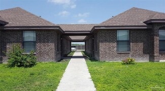 Alton, TX Apartments - 3008 E Diamondhead Ave