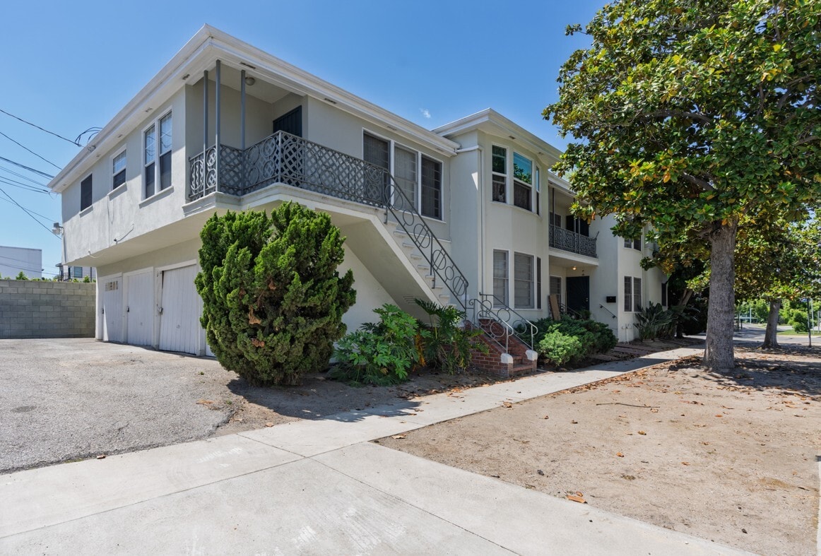 5076-5084 Pickford St, Los Angeles, CA for Sale