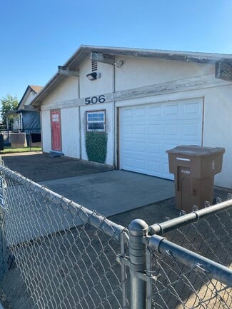 Bakersfield, CA Warehouse - 506 Eye St