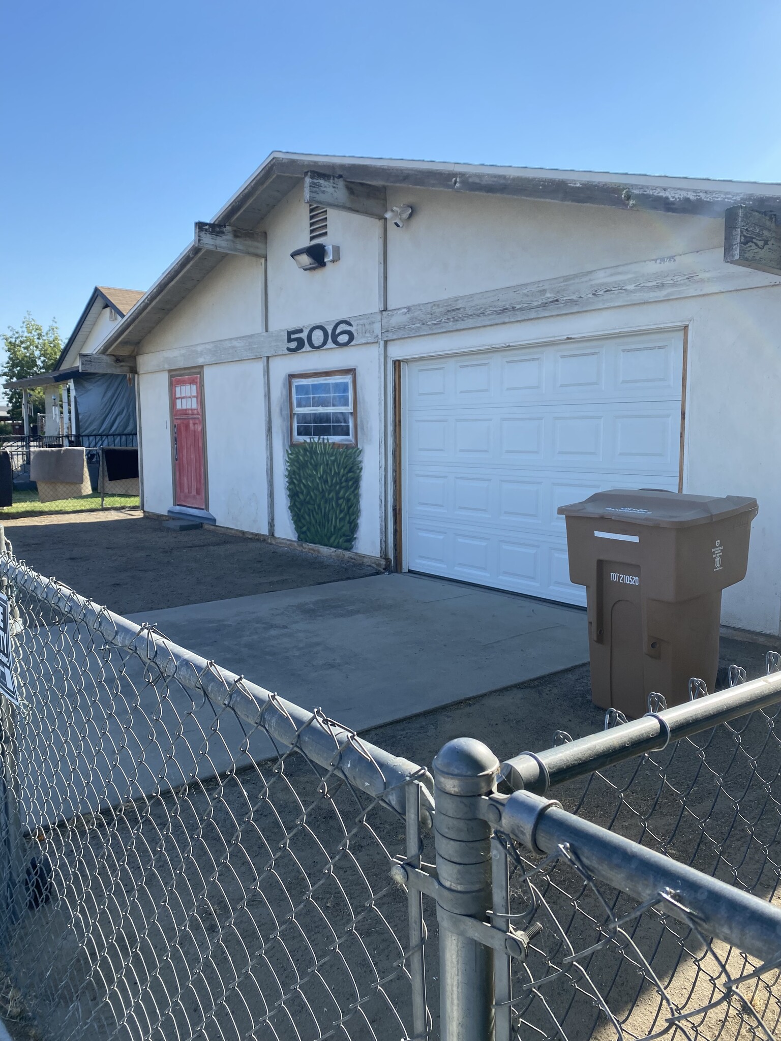 506 Eye St, Bakersfield, CA for Sale