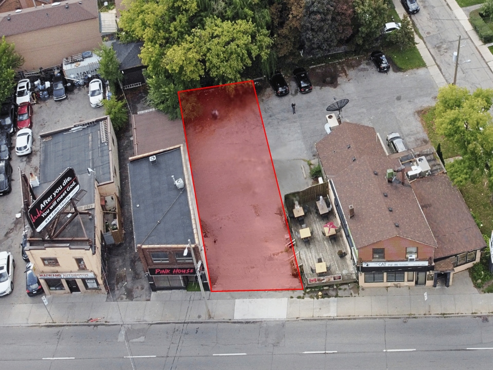 3515 Dundas St W, York, ON for Rent