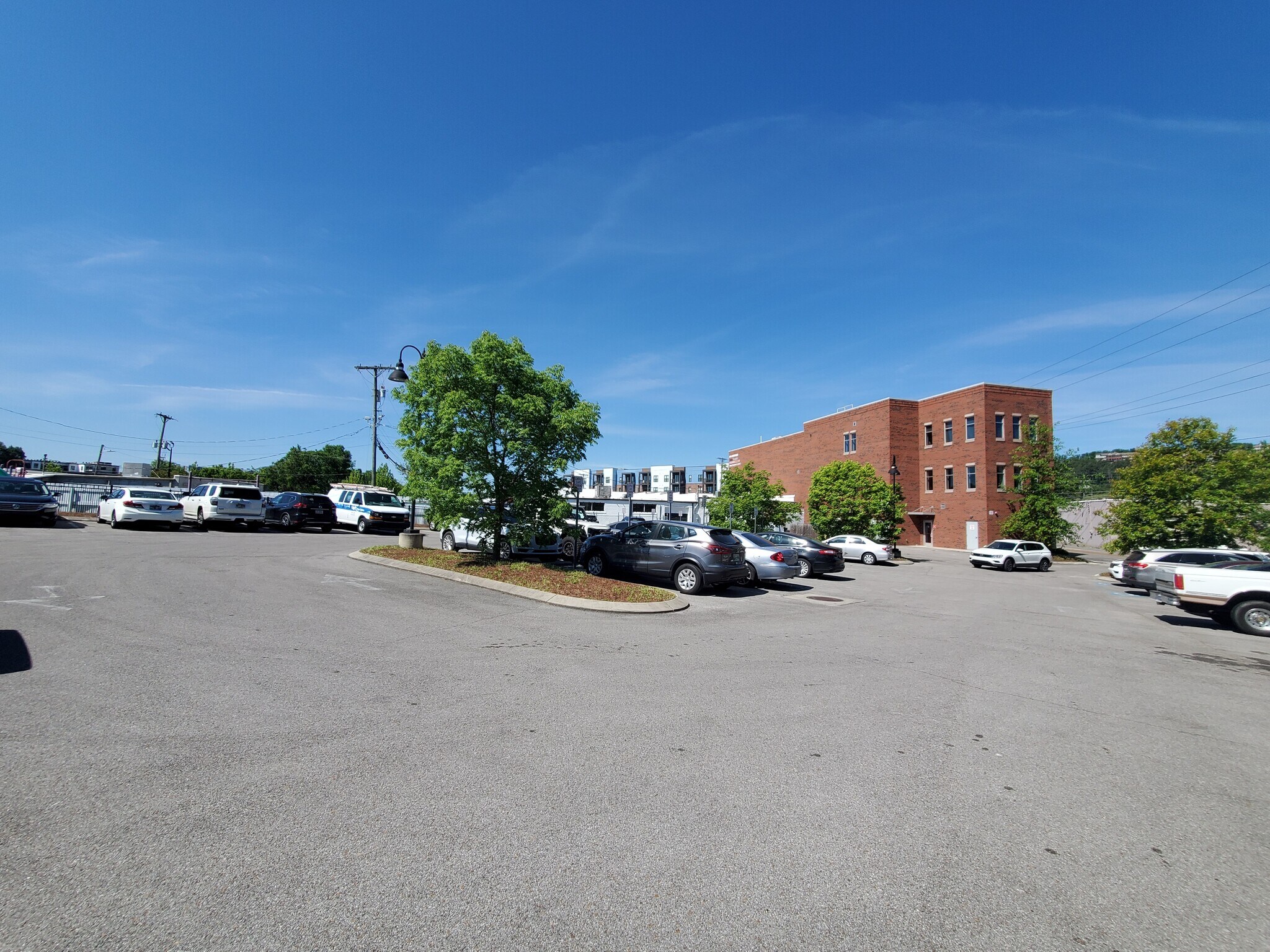 325 Cherokee Blvd, Chattanooga, TN for Rent