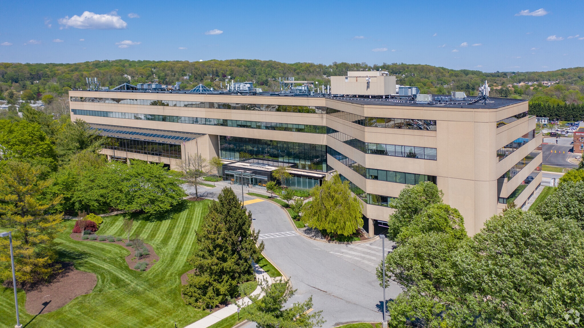 10150 York Rd, Hunt Valley, MD for Sale