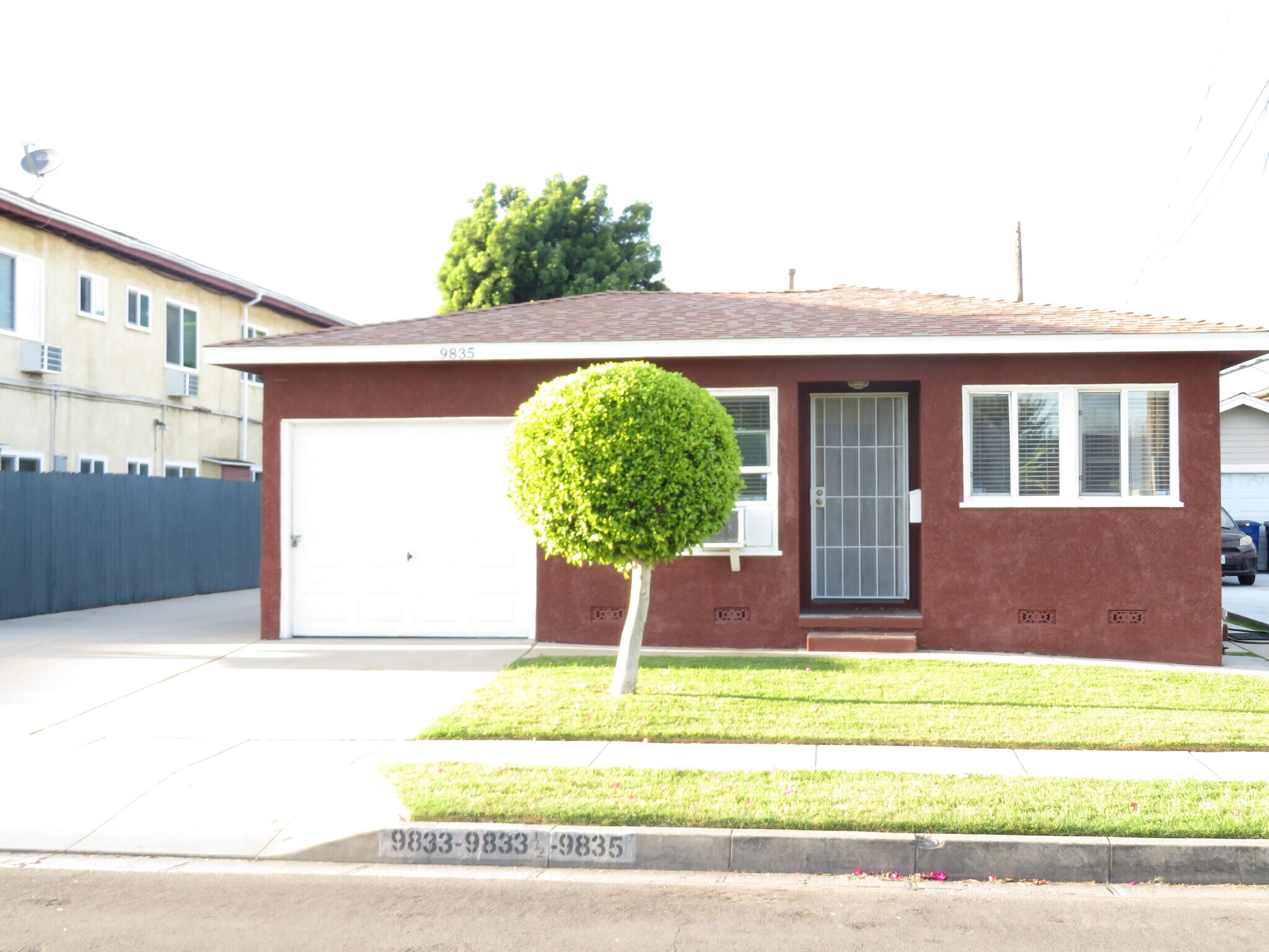 9833 Walnut St, Bellflower, CA for Sale