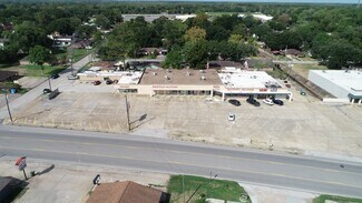 Liberty, TX Retail - 915-929 Main St
