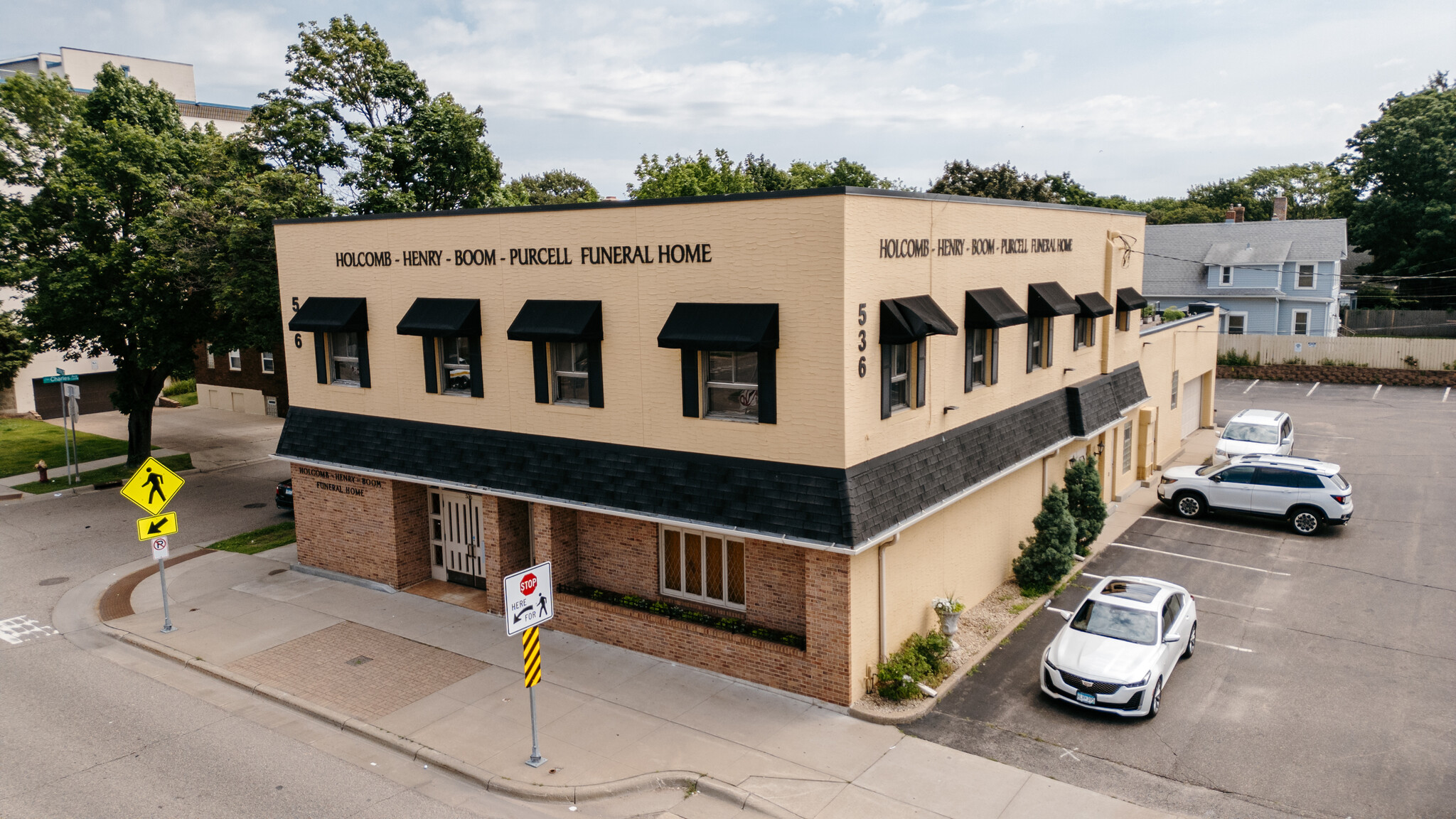 536 N Snelling Ave N, Saint Paul, MN for Sale