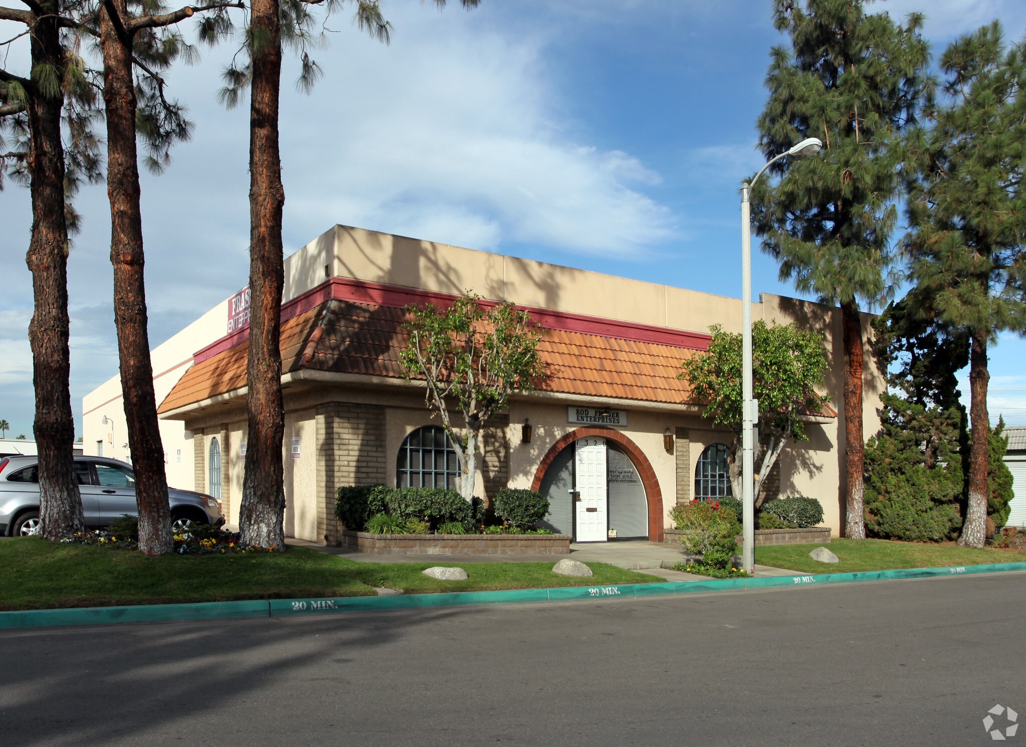 1320 N Manzanita St, Orange, CA for Sale