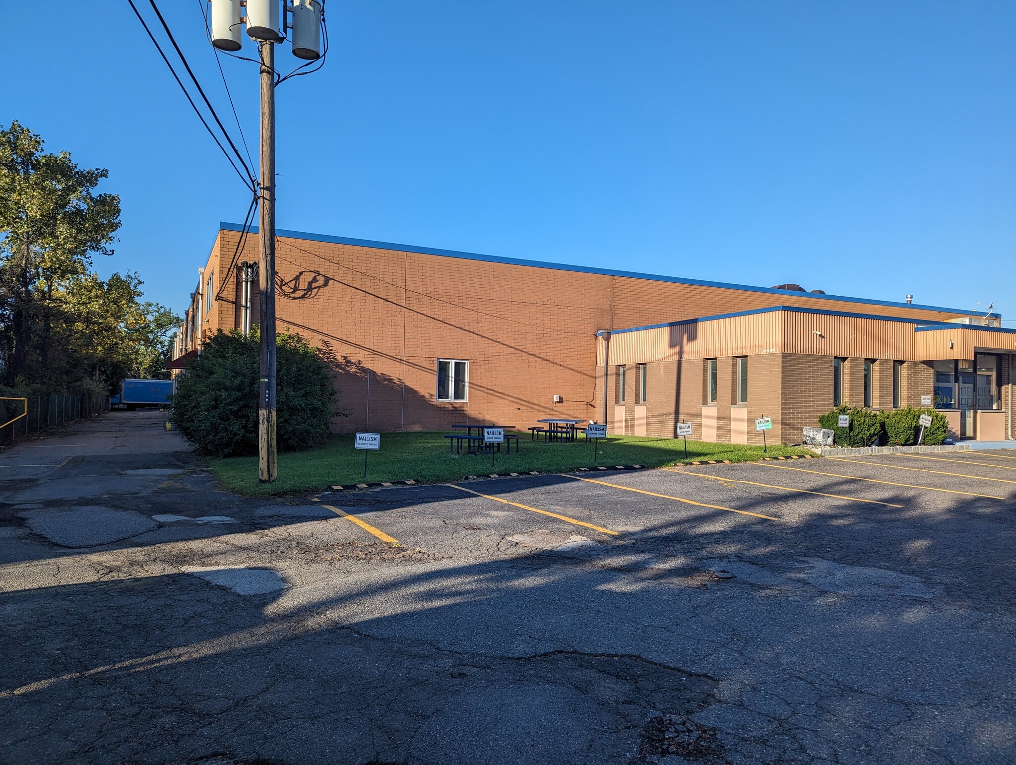 300 W Commercial Ave, Moonachie, NJ for Rent