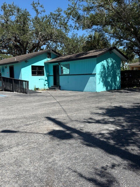 506 Manatee Ave, Bradenton, FL for Rent