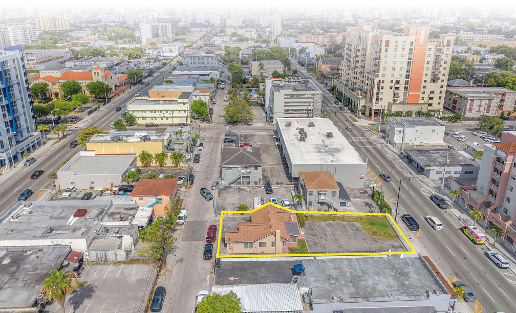 1437 SW 1st St, Miami, FL for Sale