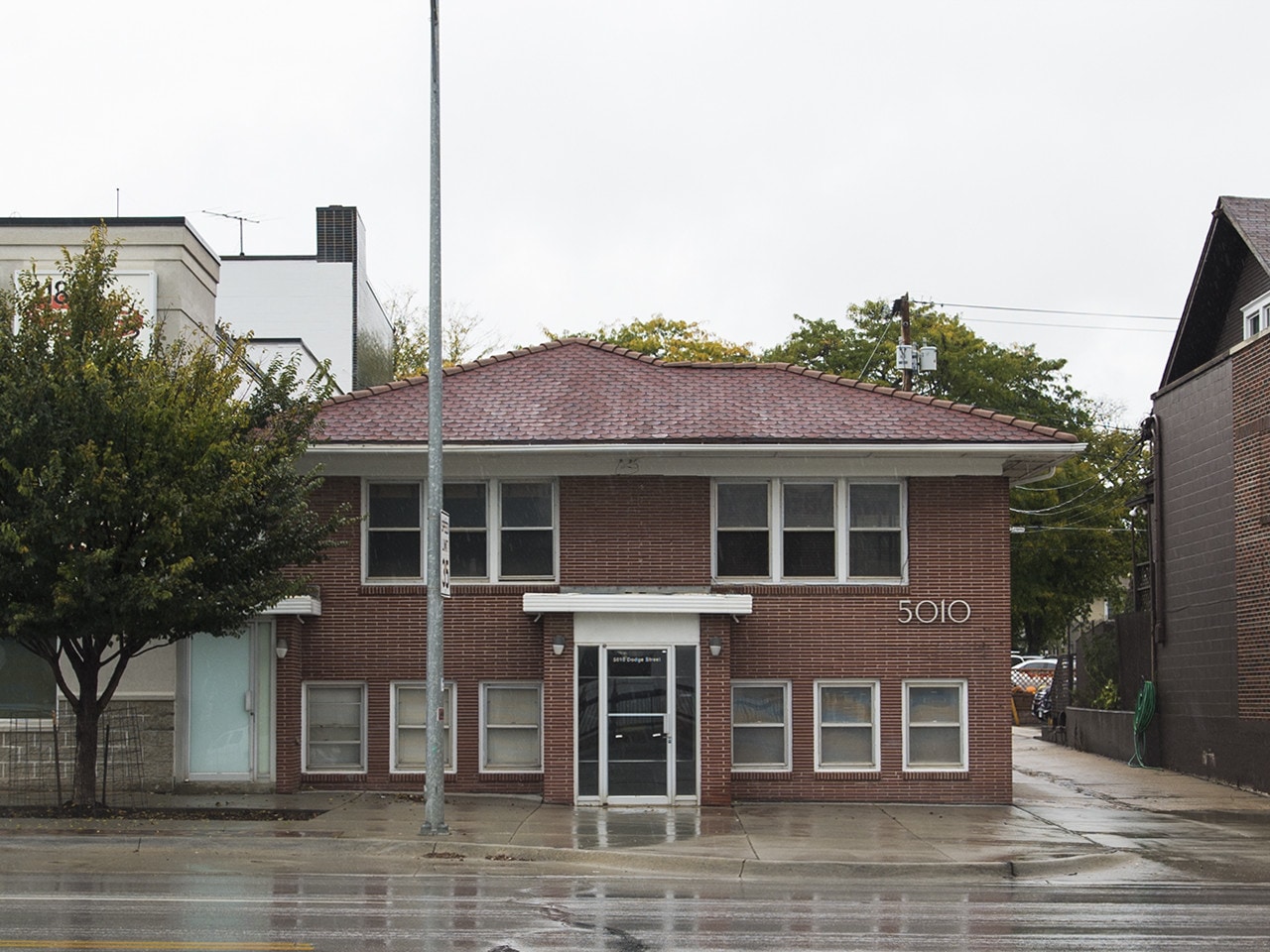 5010 Dodge St, Omaha, NE for Rent