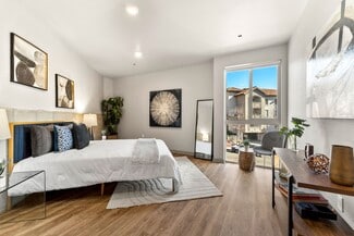 San Diego, CA Apartments - 3093 Broadway