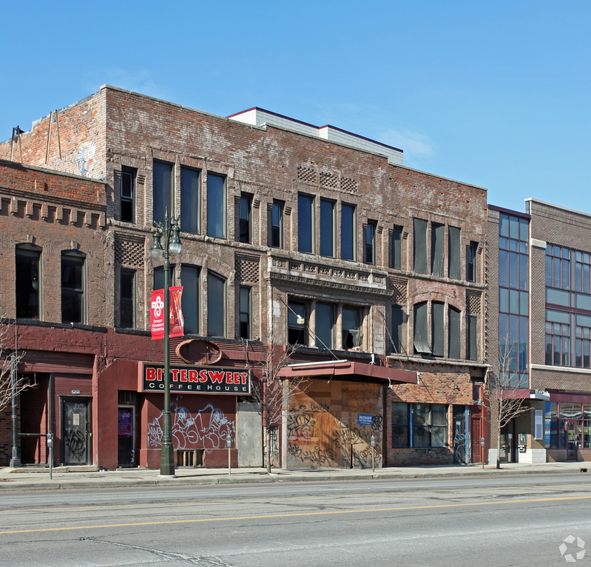 3929 Woodward Ave, Detroit, MI for Rent