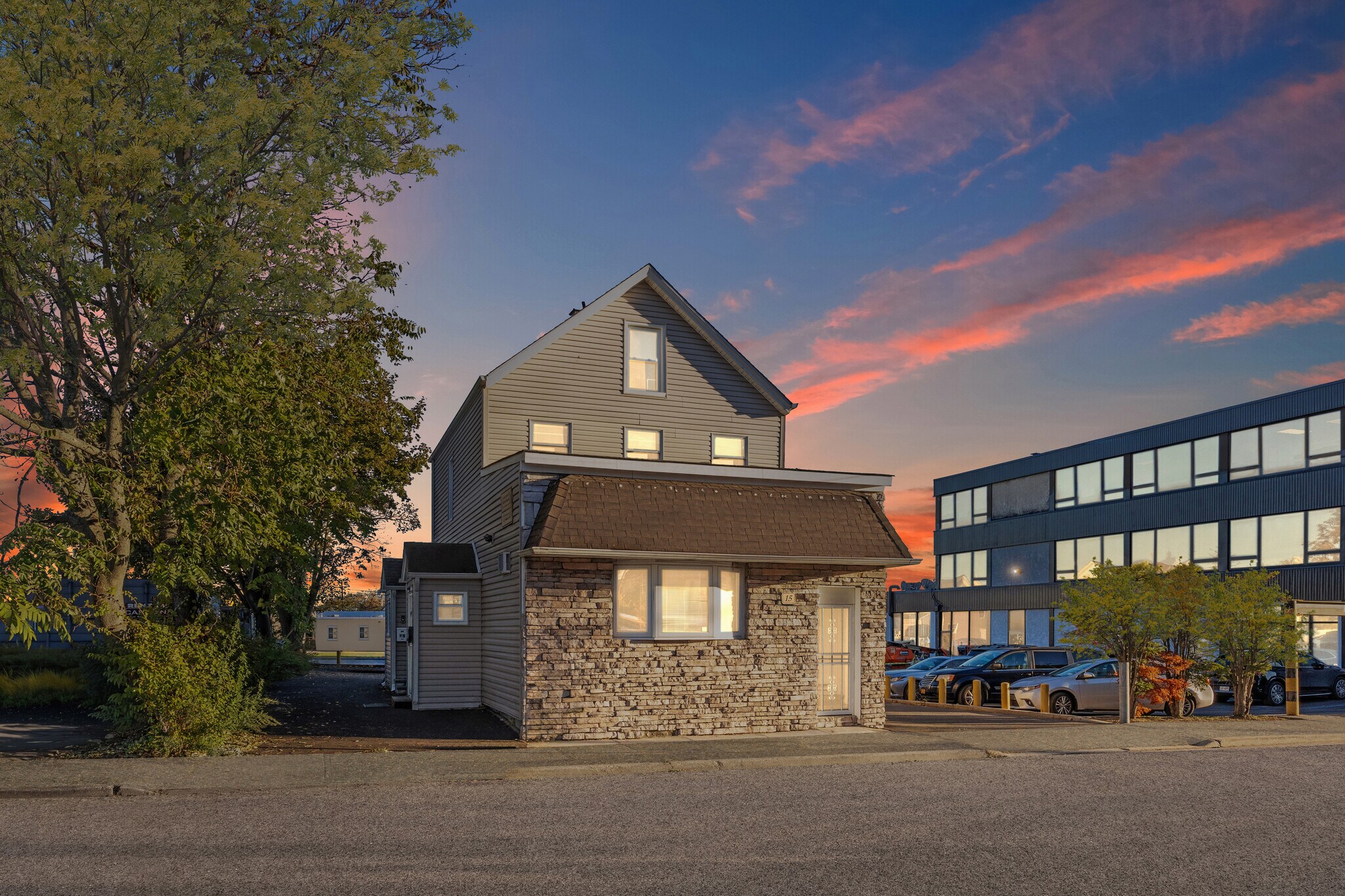 15 E Carl St, Hicksville, NY for Sale