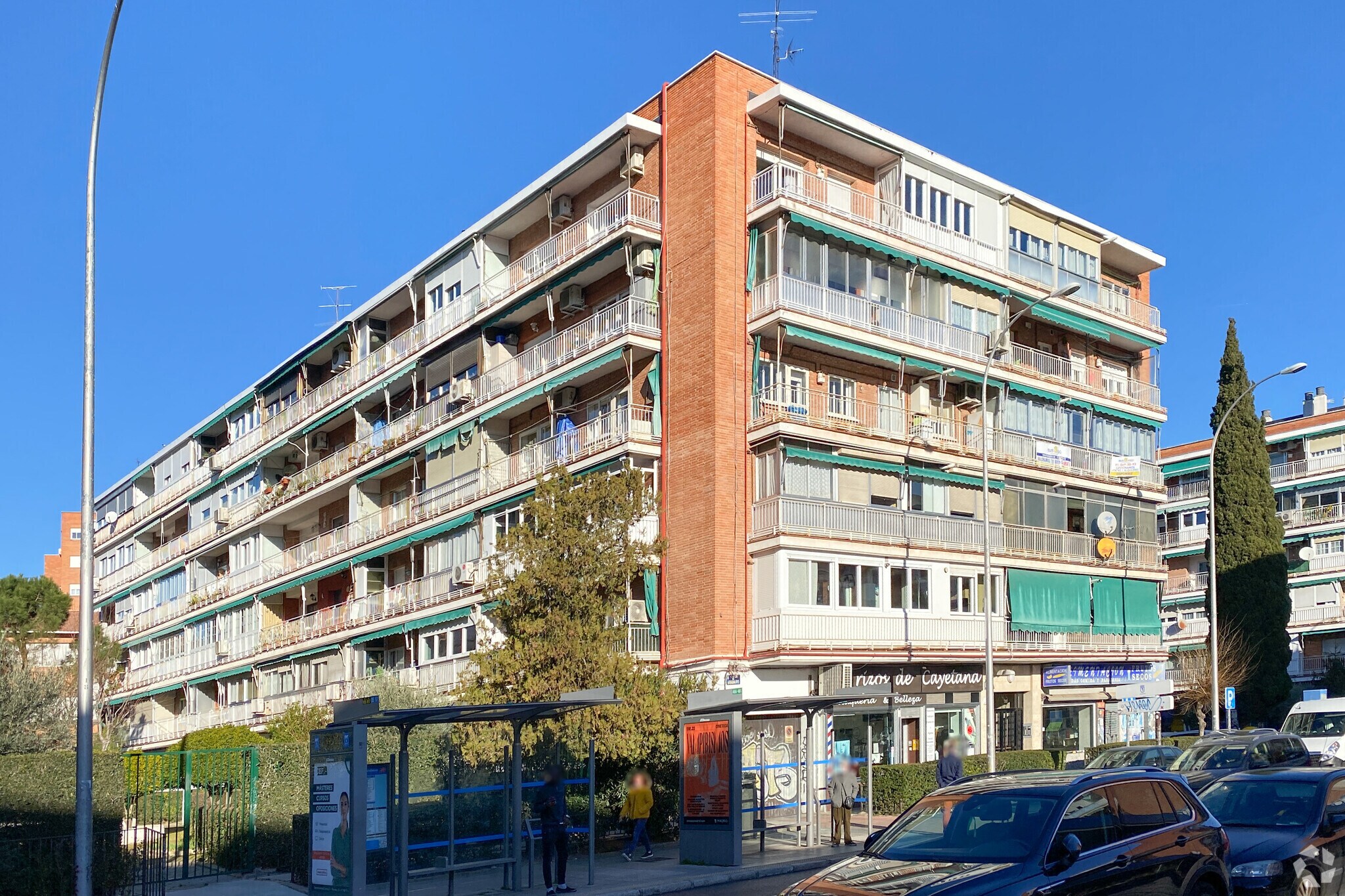 24 Calle de Guabairo, Madrid, MAD for Sale