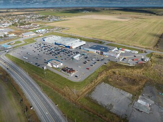Temiskaming Shores, ON Retail - 997453 Hwy-11