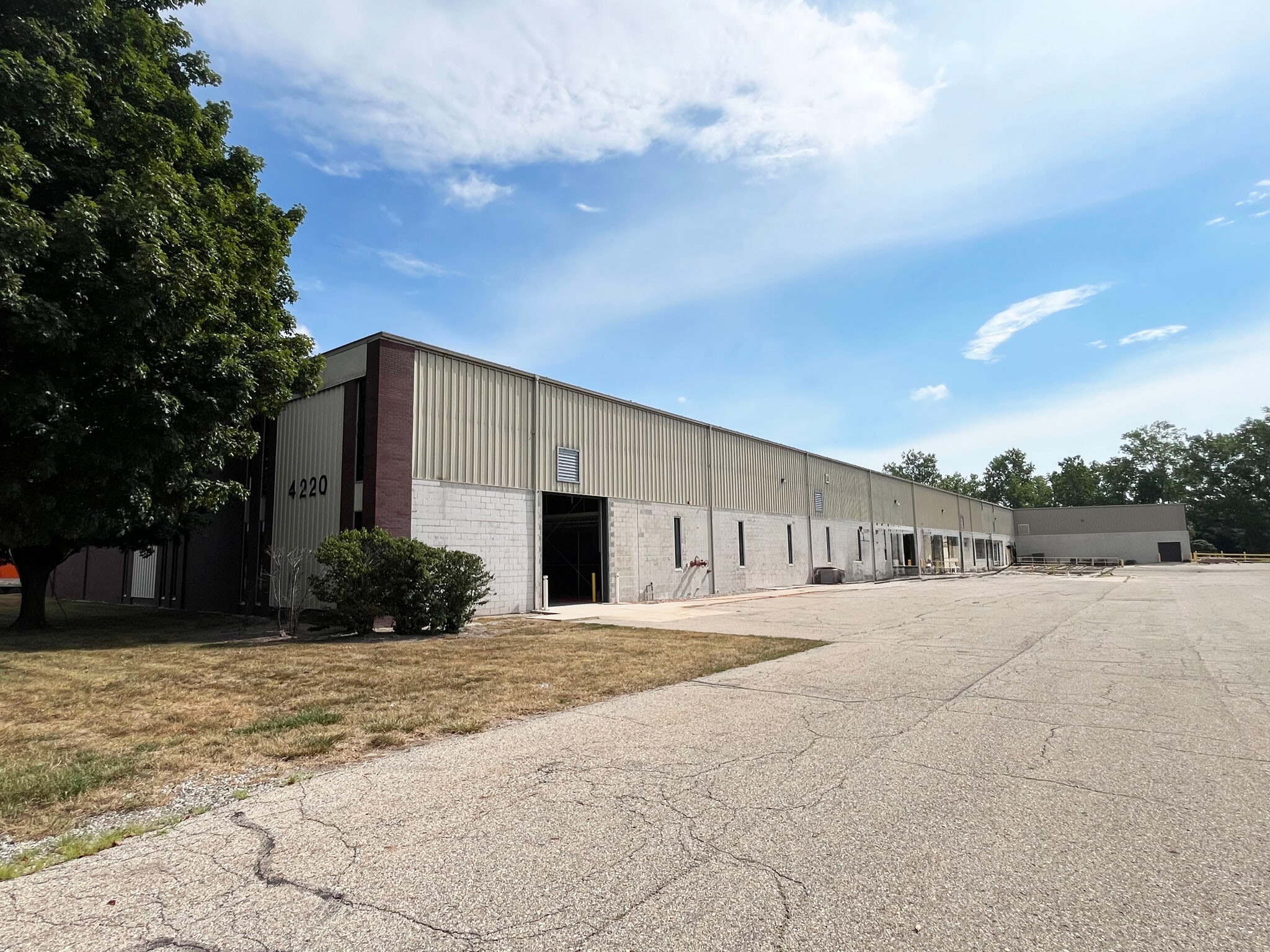 4220 Roger B. Chaffee Memorial Dr SE, Grand Rapids, MI for Sale