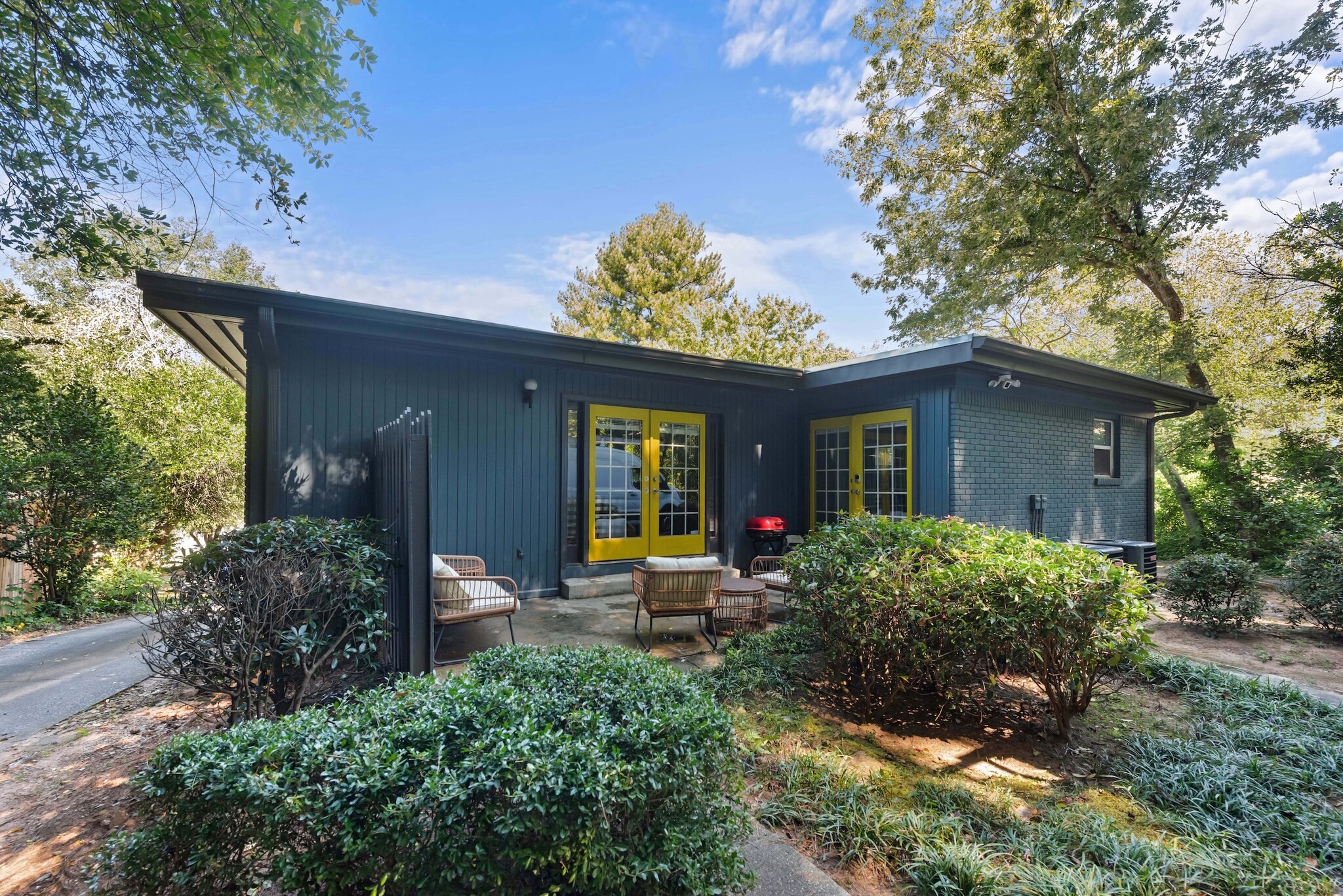 1393 Markan Dr NE, Atlanta, GA for Sale