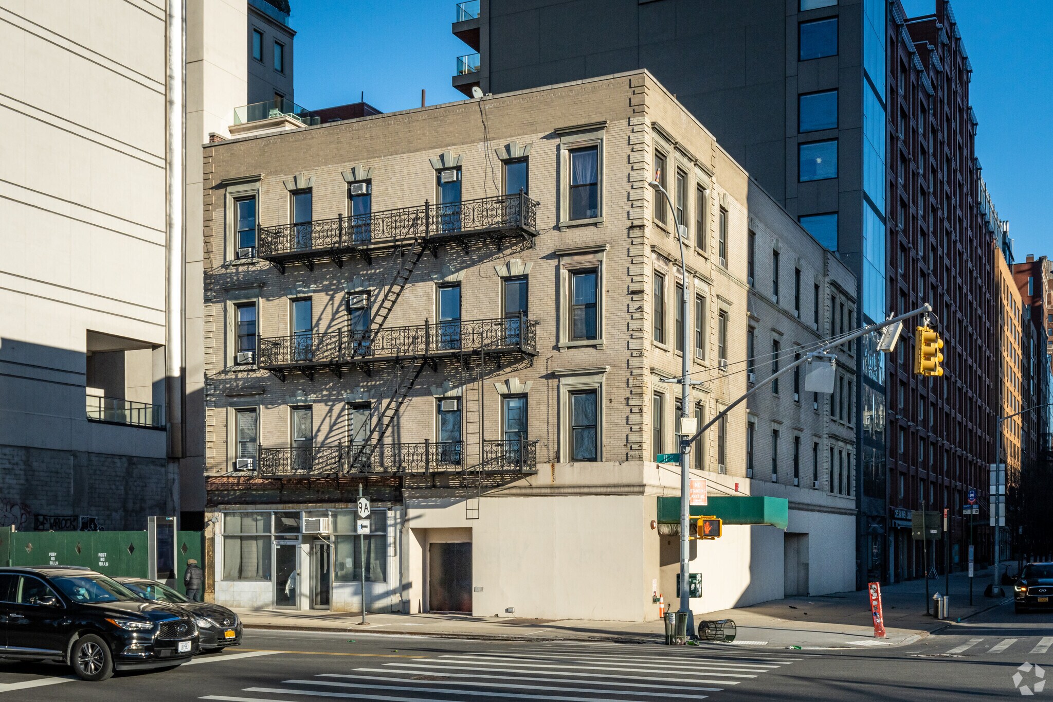 184 11th Ave, New York, NY for Rent