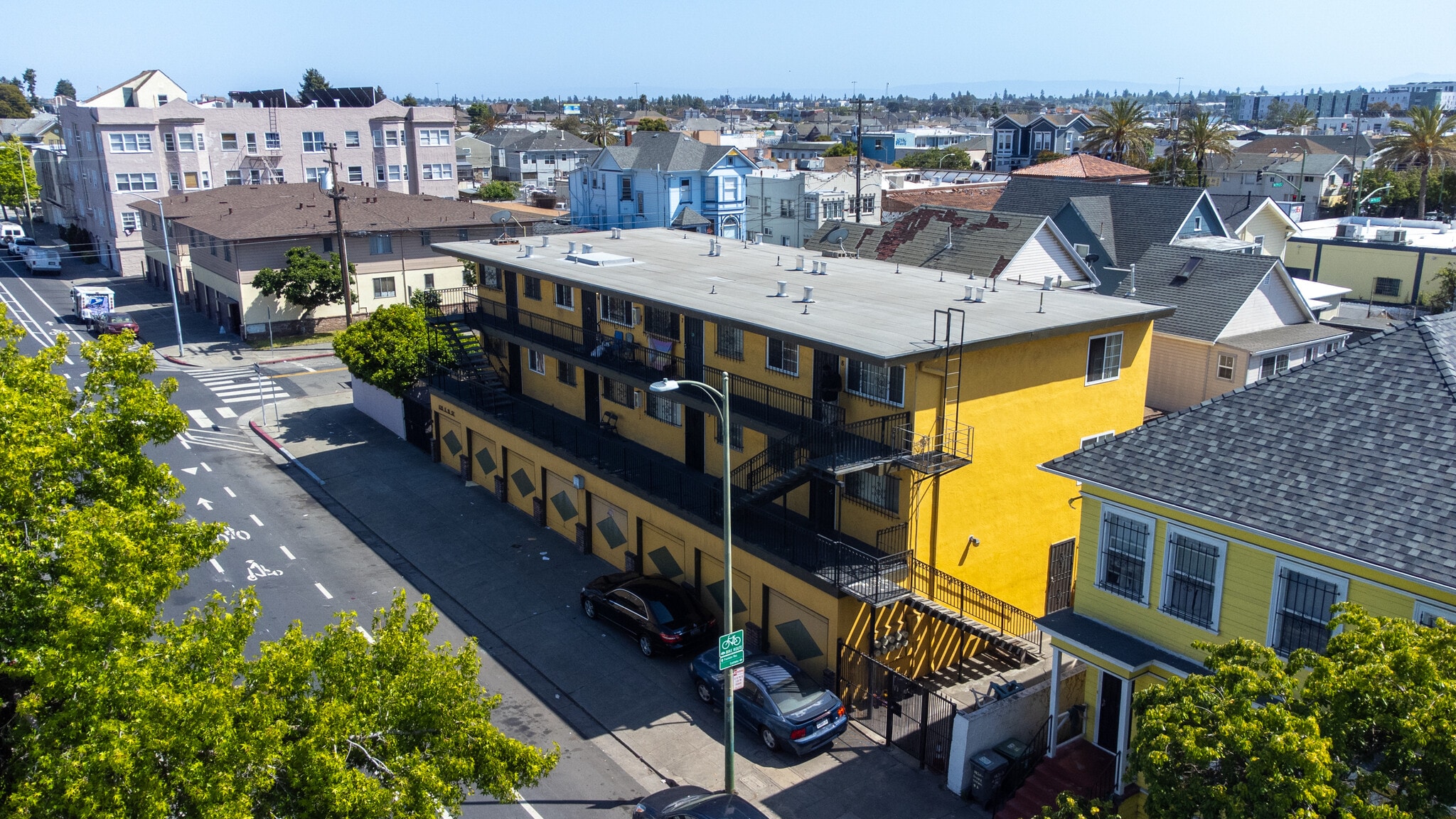 635 E 15th St, Oakland, CA for Sale