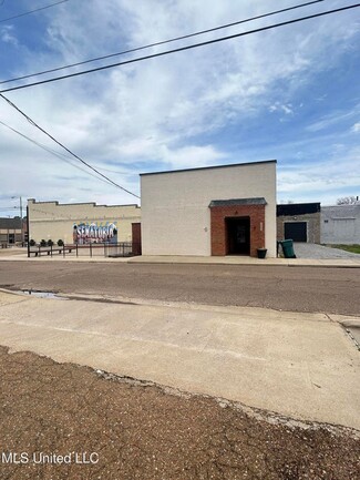 Senatobia, MS Storefront Retail/Office - 106 Ward St
