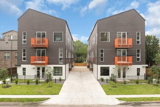 Dallas, TX Apartments - 4001 Roseland Ave