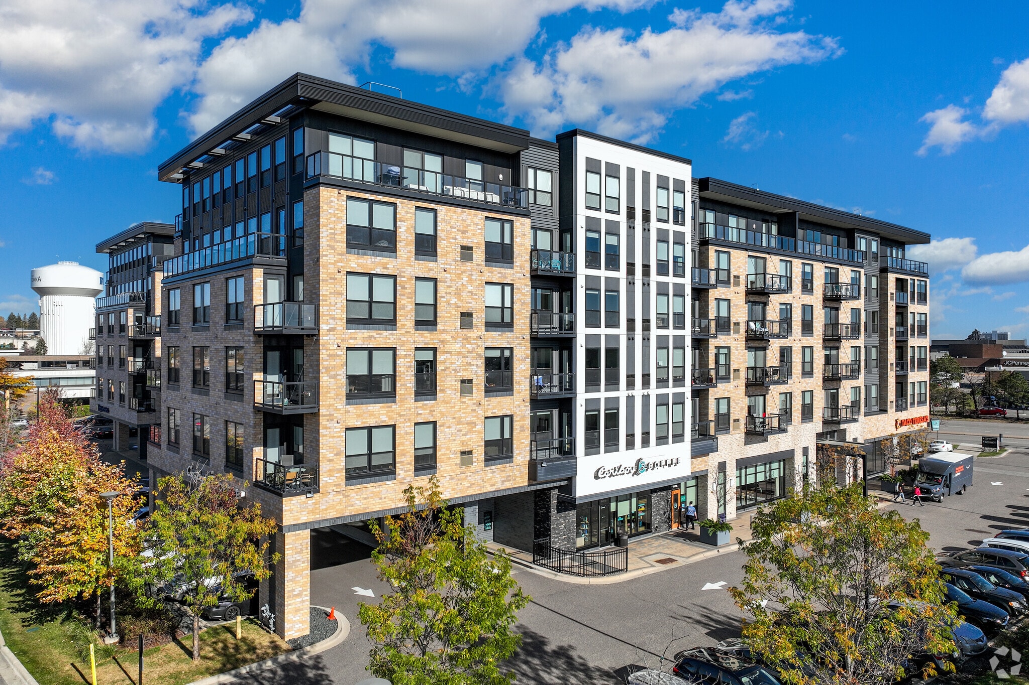 1700 Plymouth Rd, Minnetonka, MN for Rent