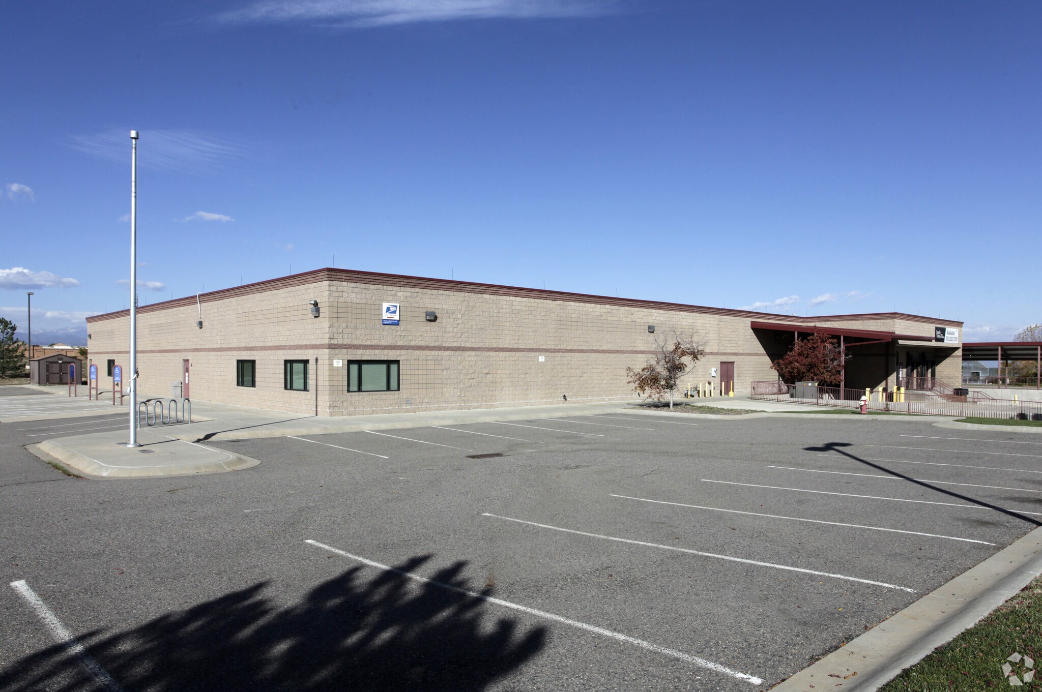 1845 Skyway Dr Longmont, CO 80504 Industrial Property for Lease on