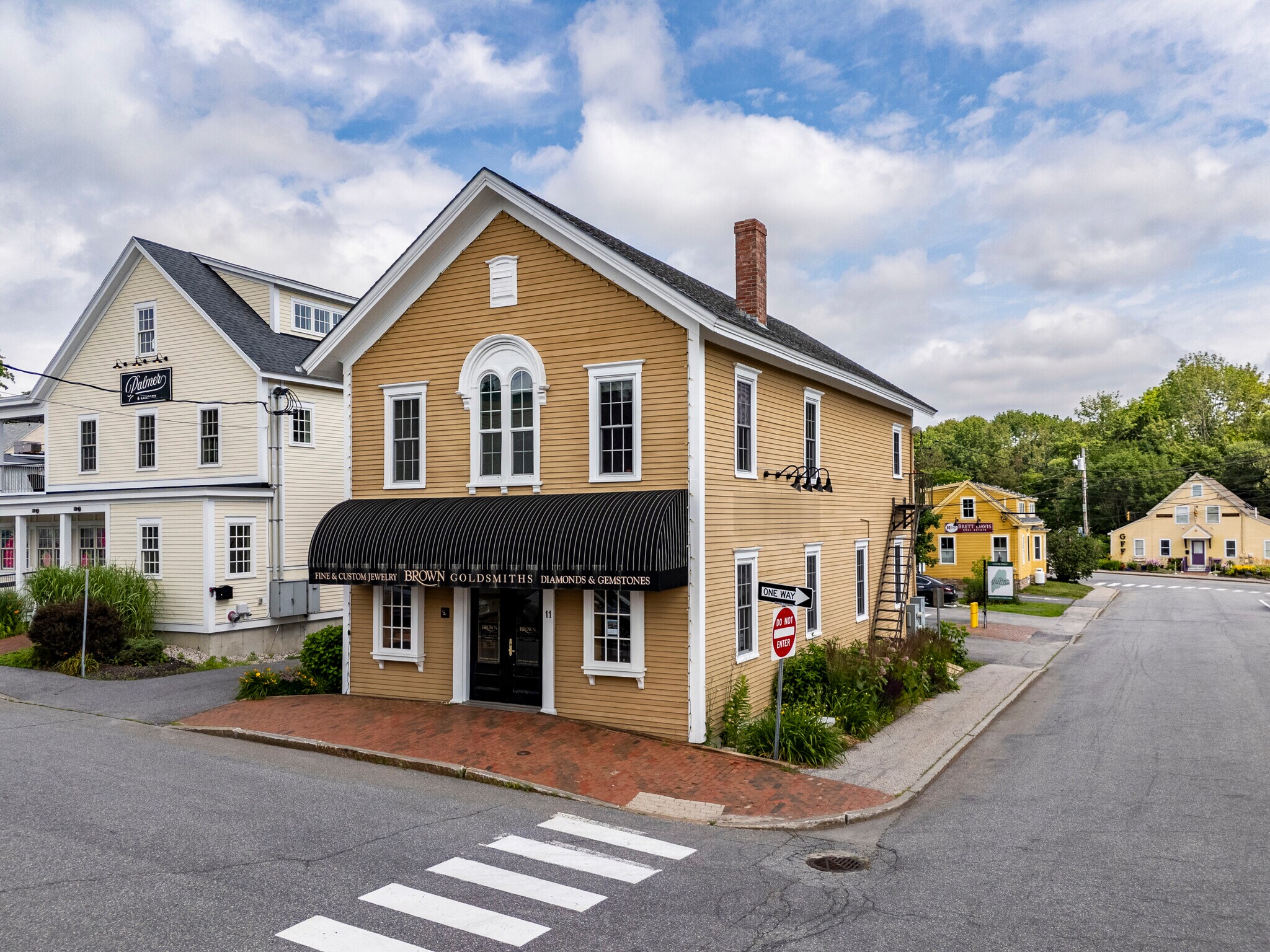 11 Mechanic St, Freeport, ME for Sale