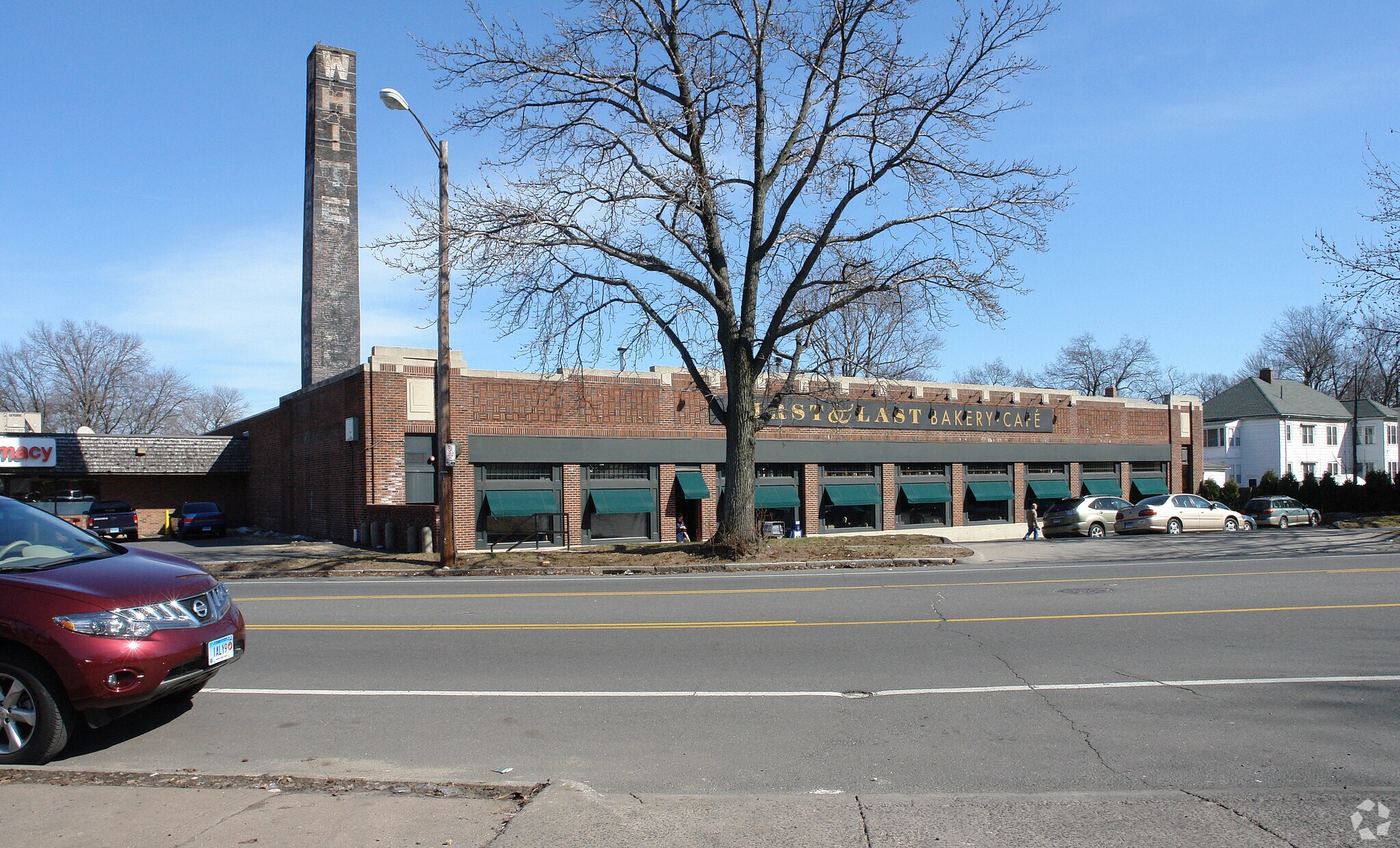 920 Maple Ave Hartford, CT 06114 Industrial Property for Lease on