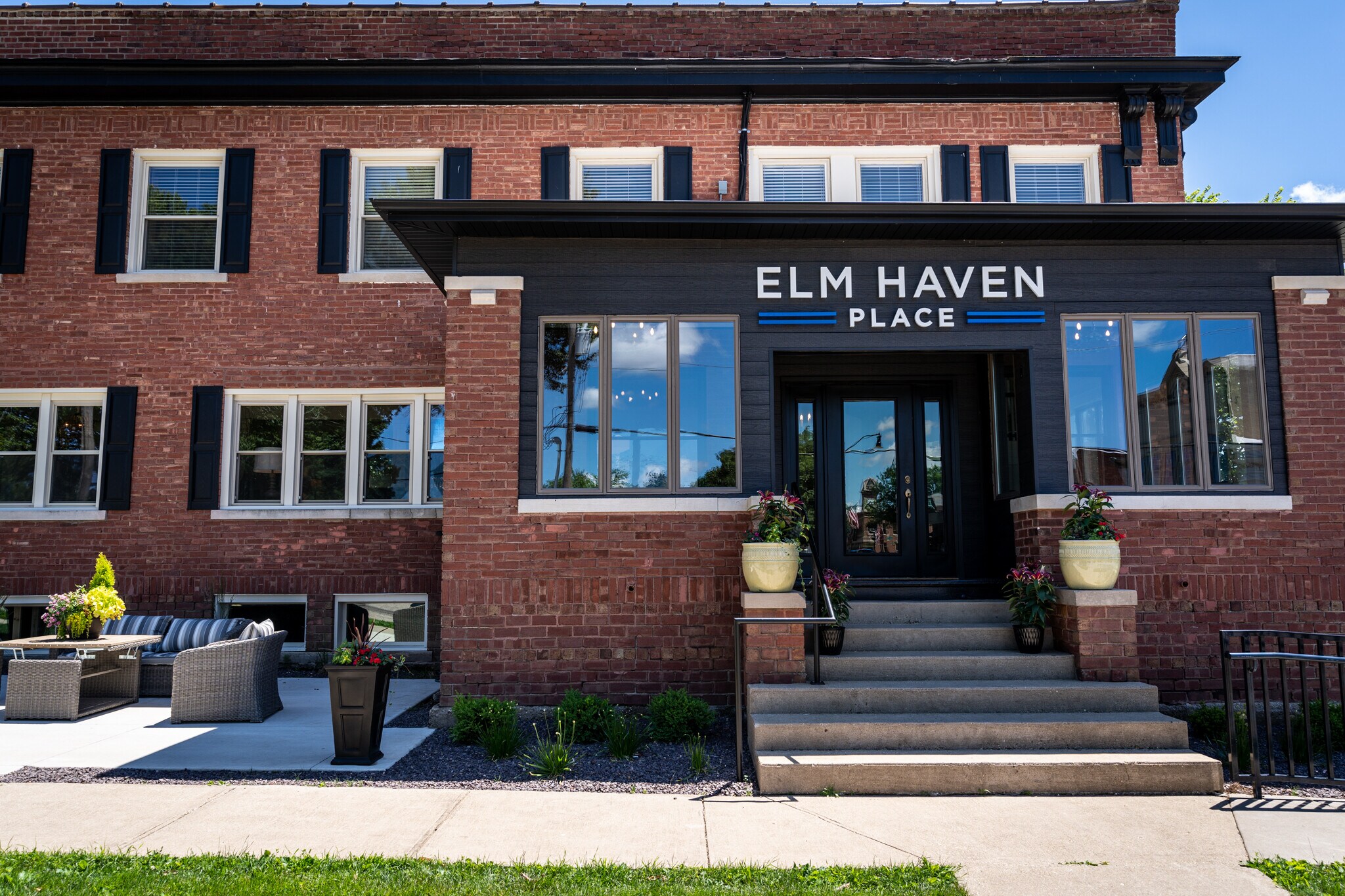 101 N Rose St, Elmwood, IL for Sale
