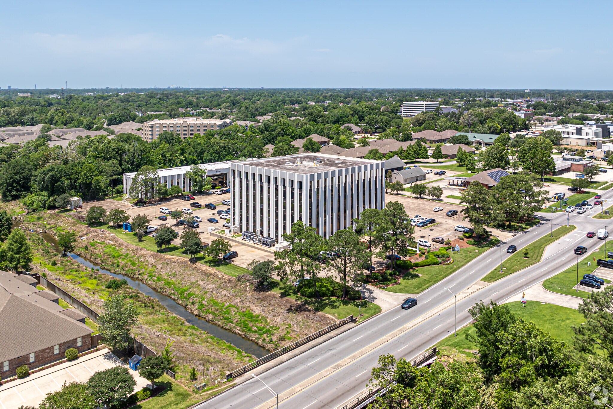 3636 S Sherwood Forest Blvd, Baton Rouge, LA for Rent
