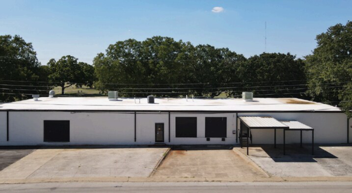 2923 Edith Ln, Haltom City, TX for Sale