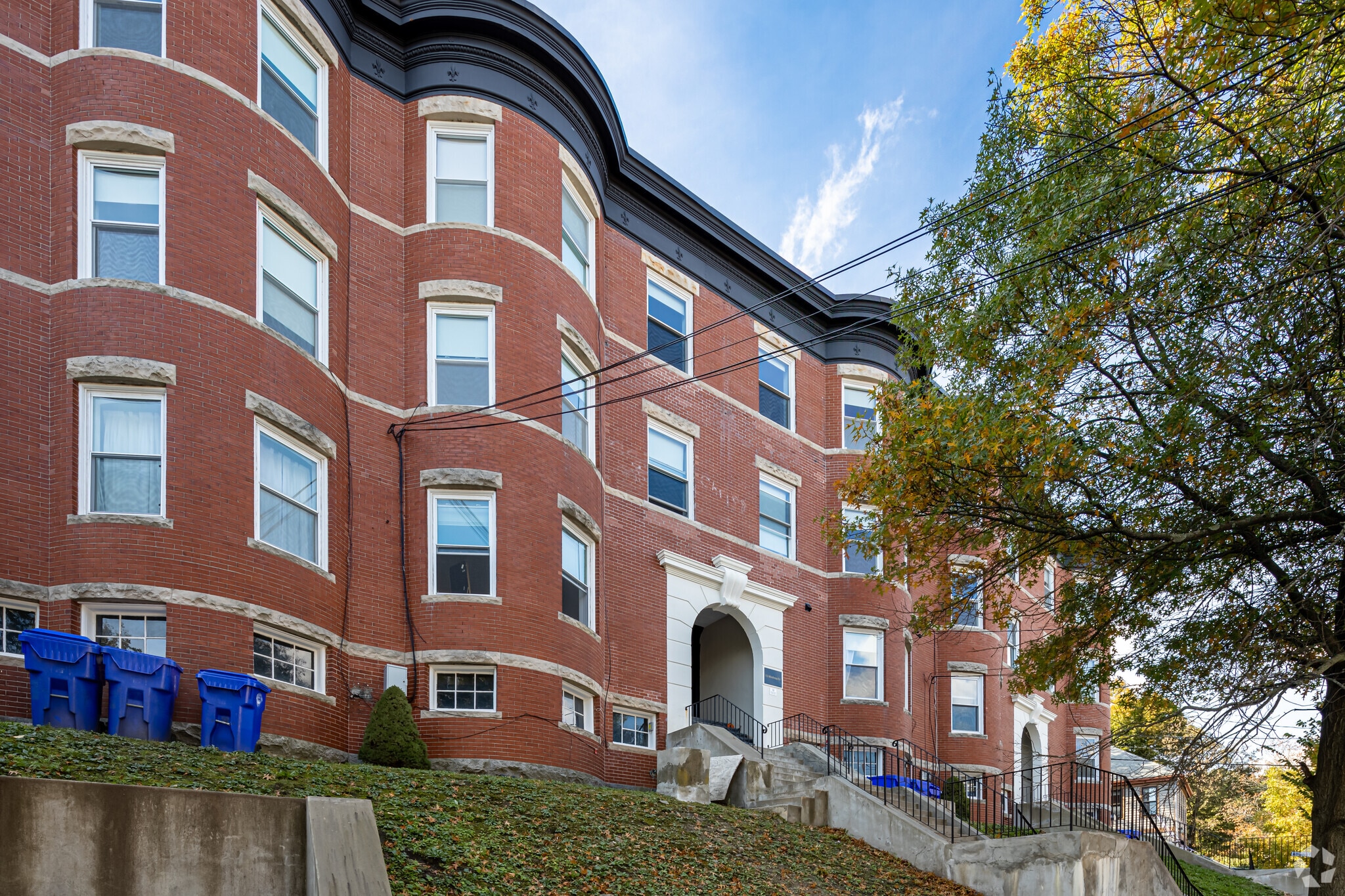 108-116 Winthrop Rd, Brookline, MA for Sale