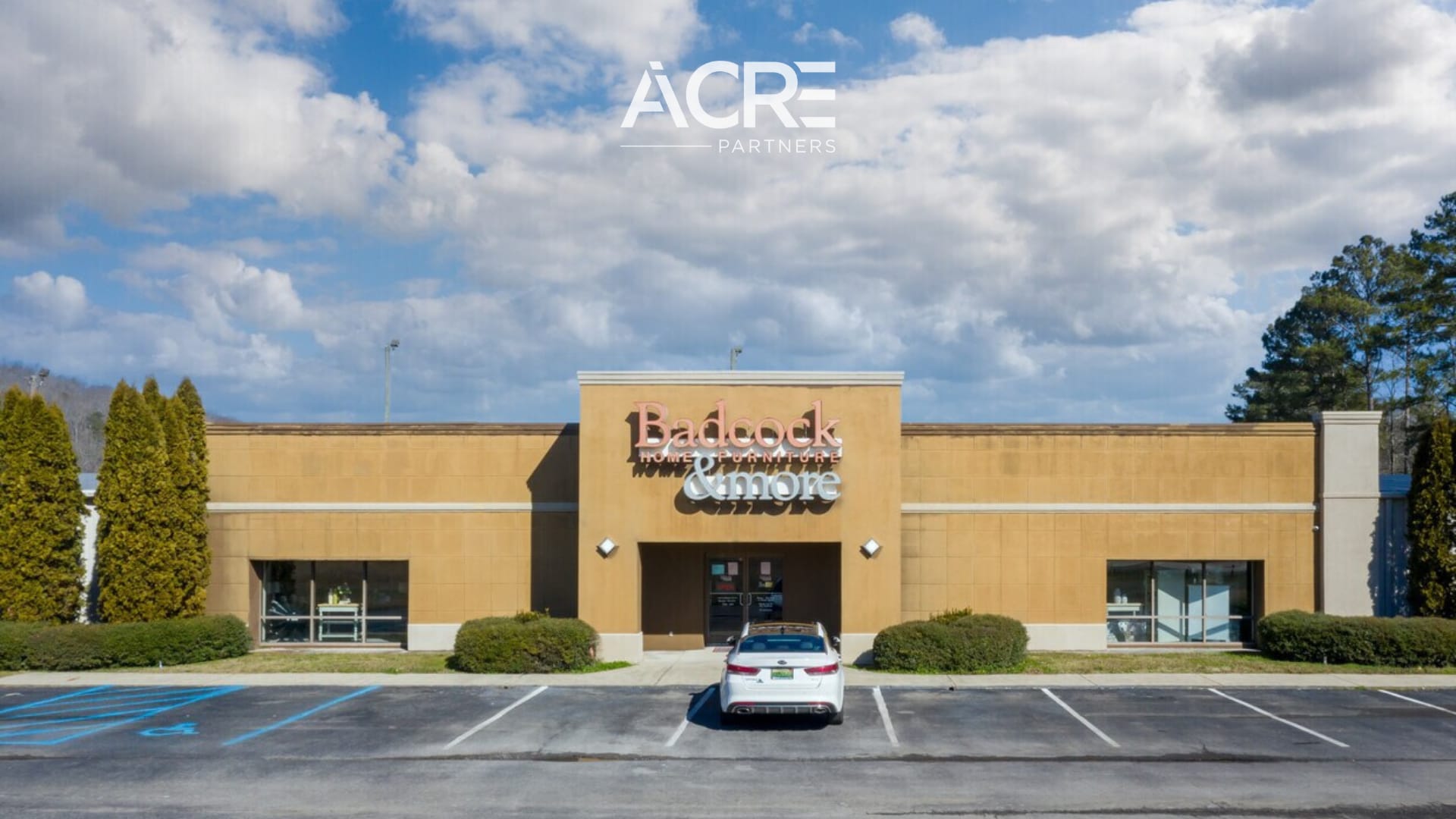 2000 Clowdus Dr, Oneonta, AL for Sale