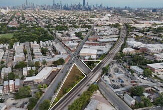 Chicago, IL Industrial Land - 3353 W Grand Ave