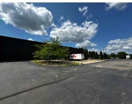 10350 N Holly Rd, Holly, MI for Rent