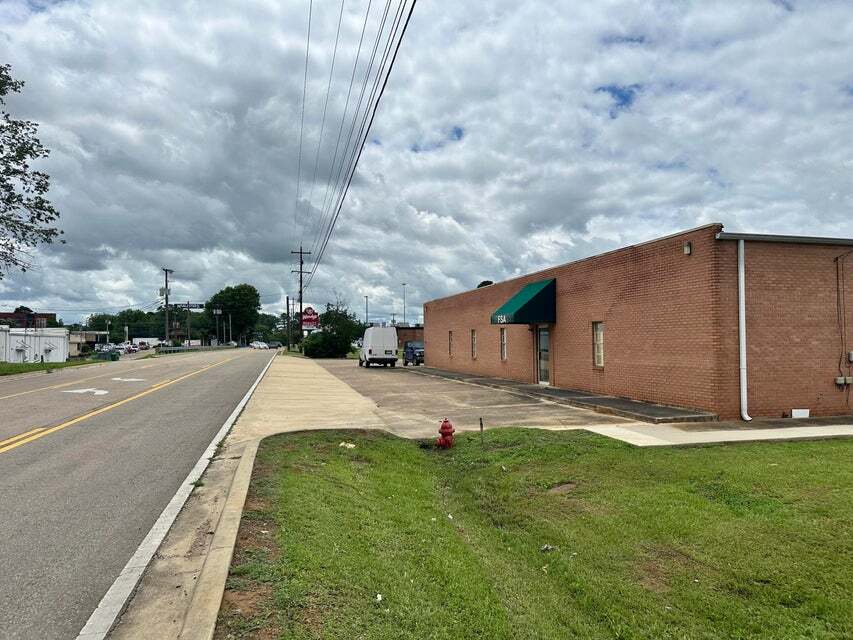 712 Coulter Dr, New Albany, MS for Sale