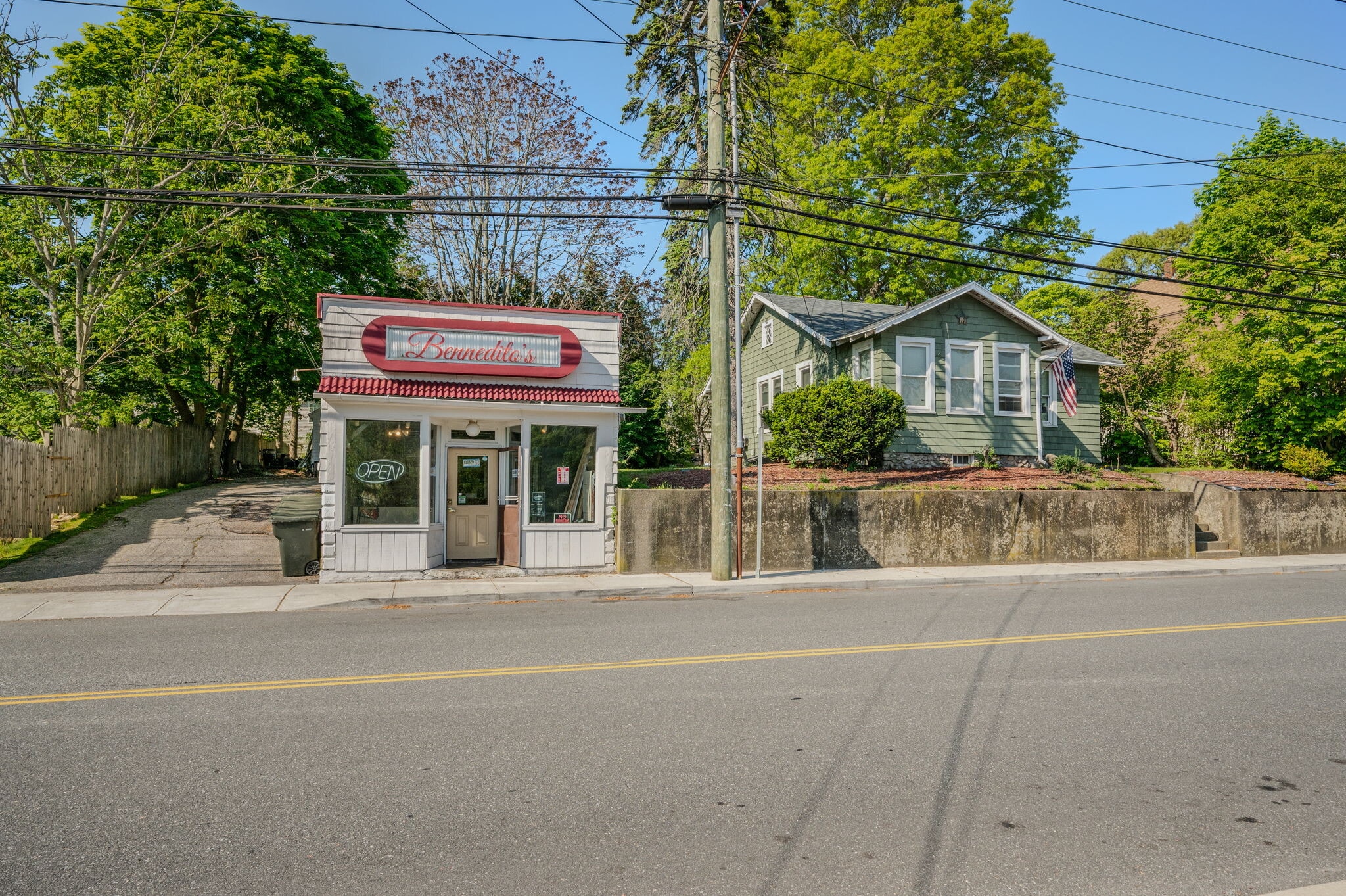 233 Poquonnock Rd, Groton, CT for Sale