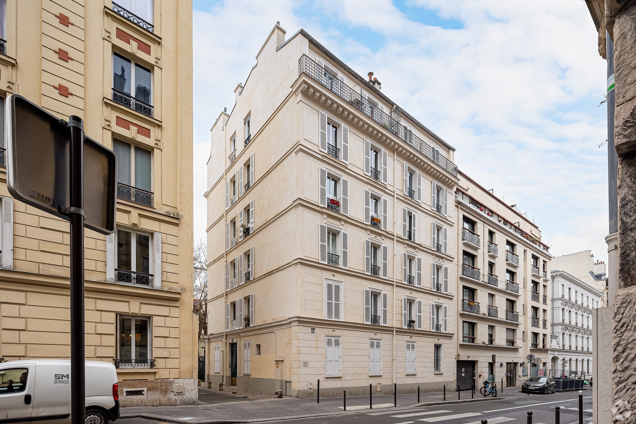 , Paris, PAR for Rent