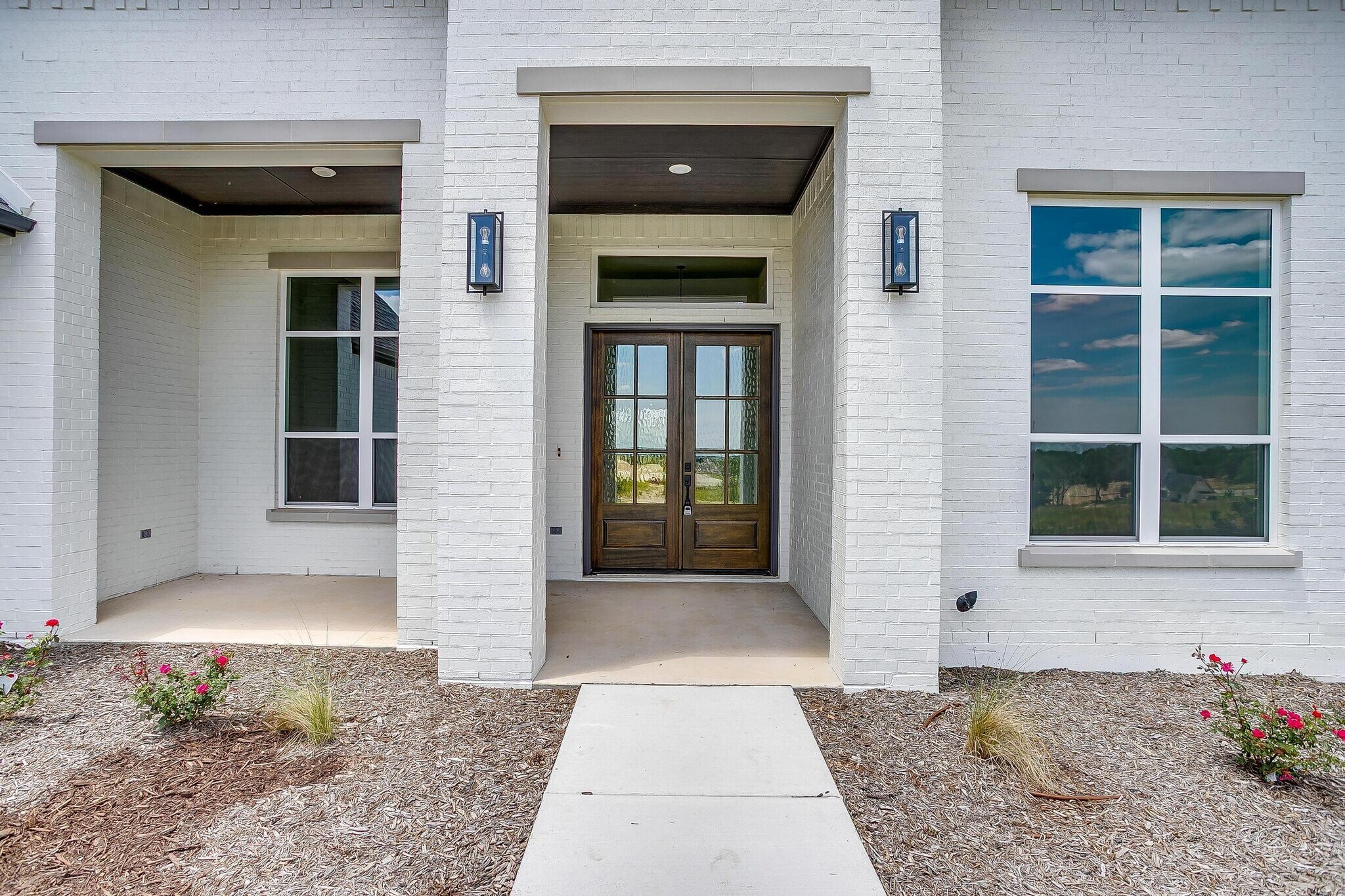 823 Wind River Pass, Azle, TX for Sale