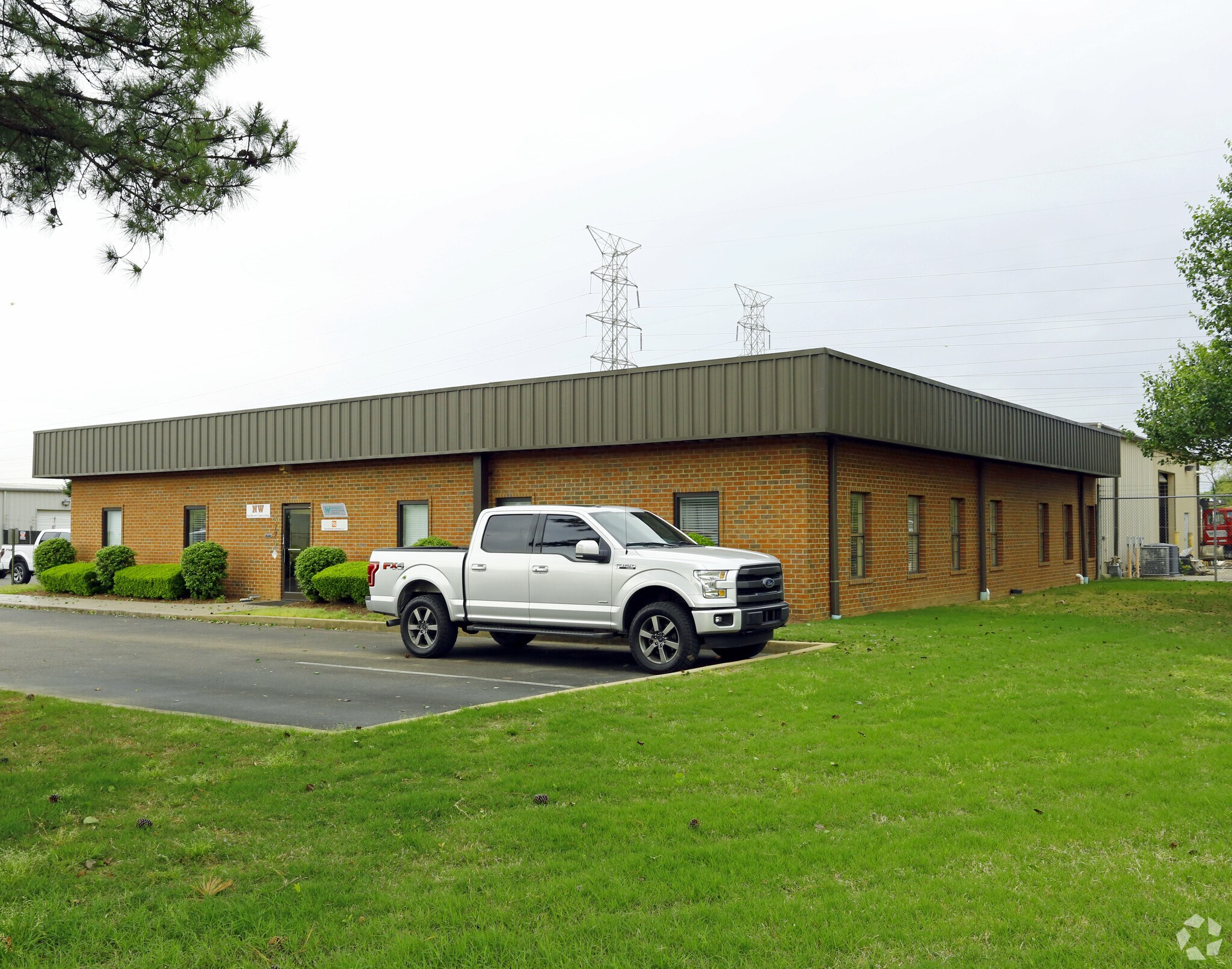 3770 Cherry Rd, Memphis, TN for Rent