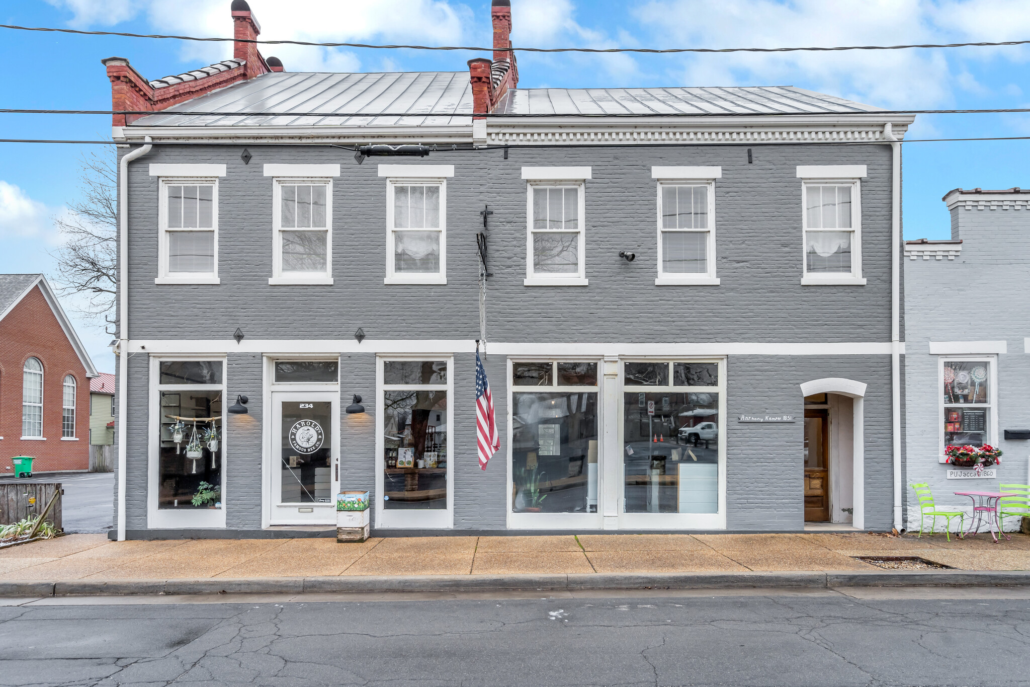 234 Market St, Sainte Genevieve, MO for Sale