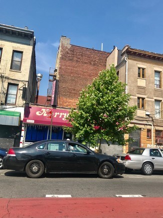 Brooklyn, NY Bar - 828 Rogers Ave