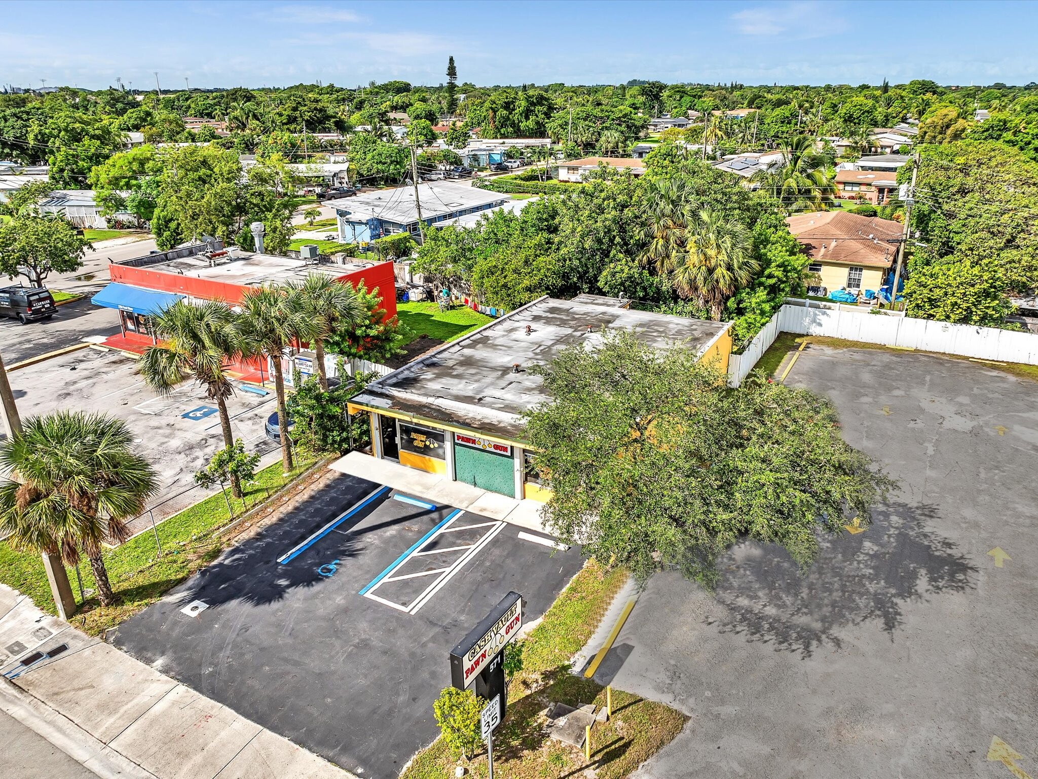 571-573 SW 27th Ave, Fort Lauderdale, FL for Sale