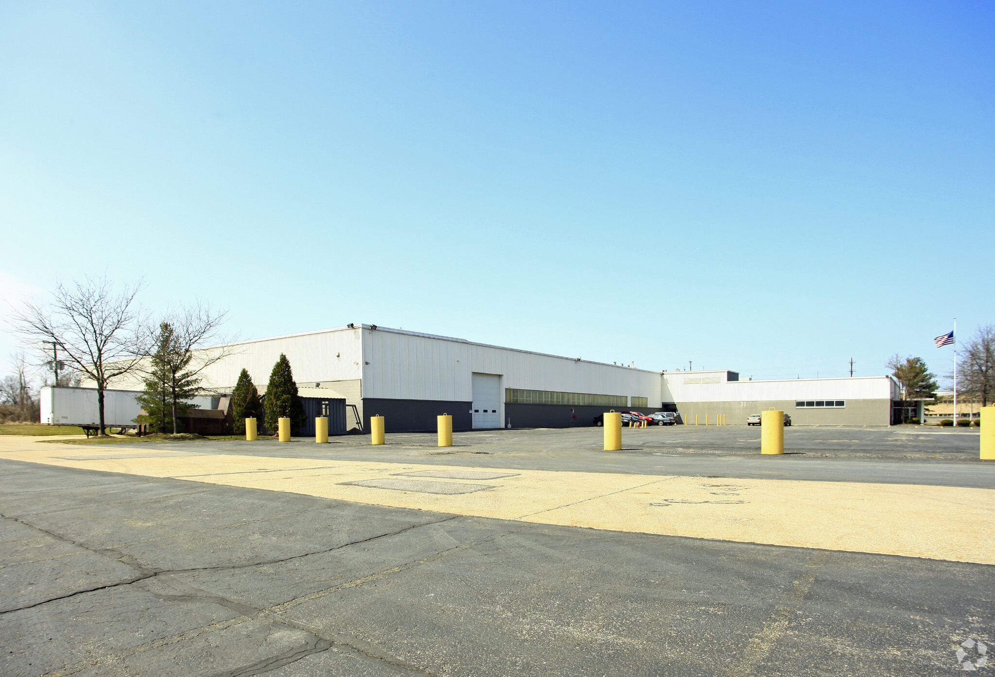 1338-1340 E 289th St, Wickliffe, OH for Sale