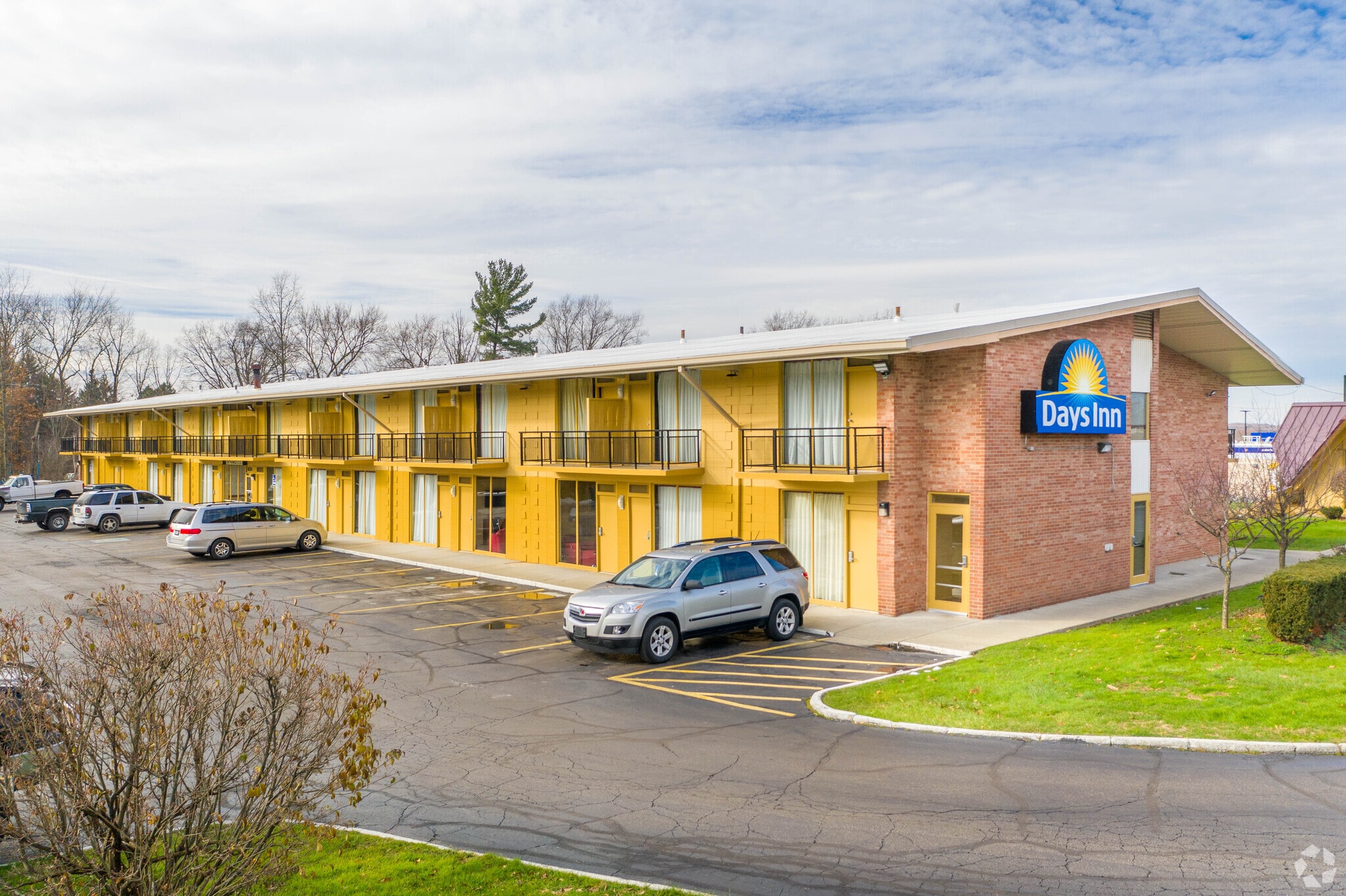 1300 Youngstown Warren Rd, Niles, OH for Sale