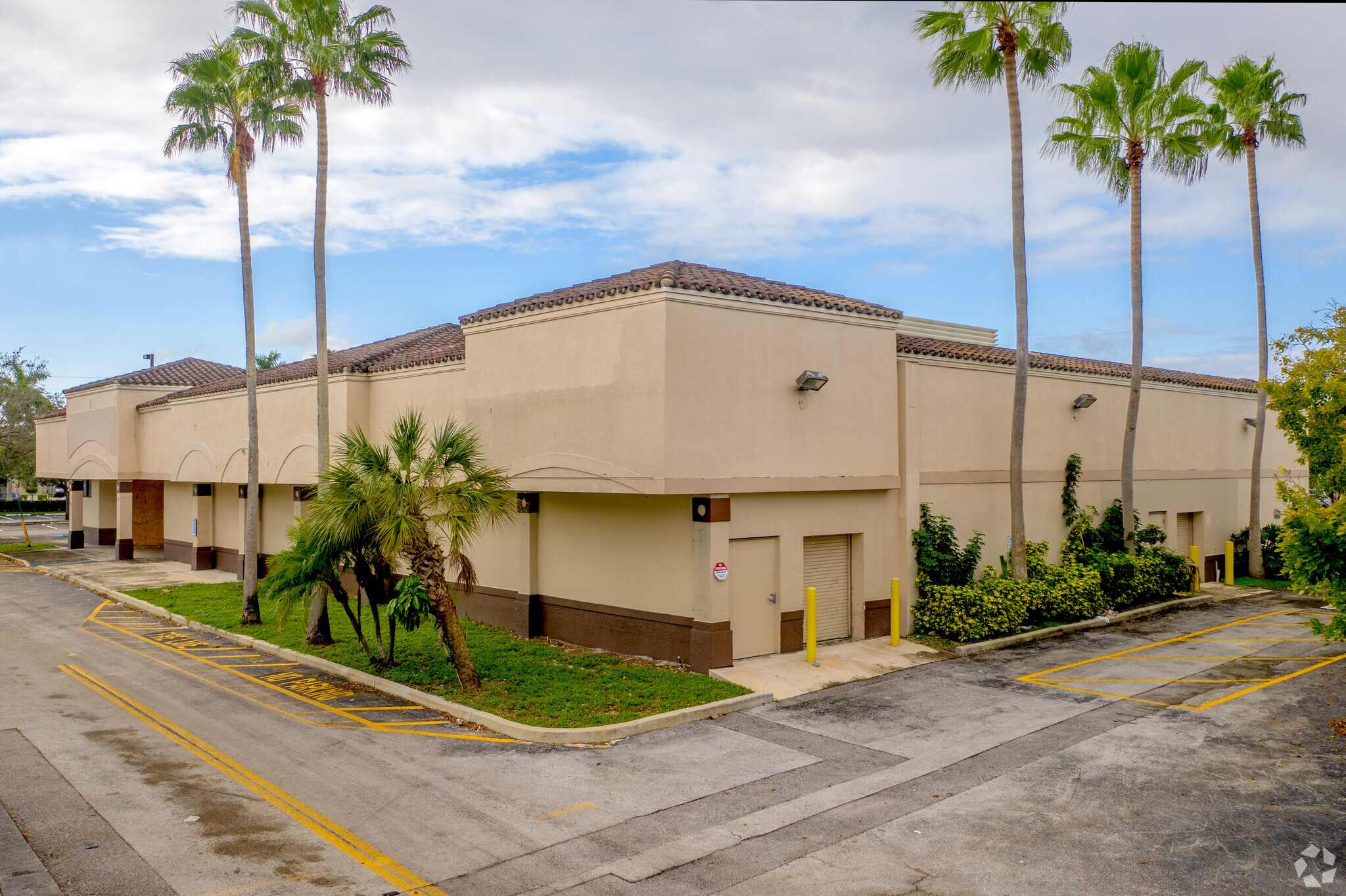 2301 N University Dr, Sunrise, FL for Rent